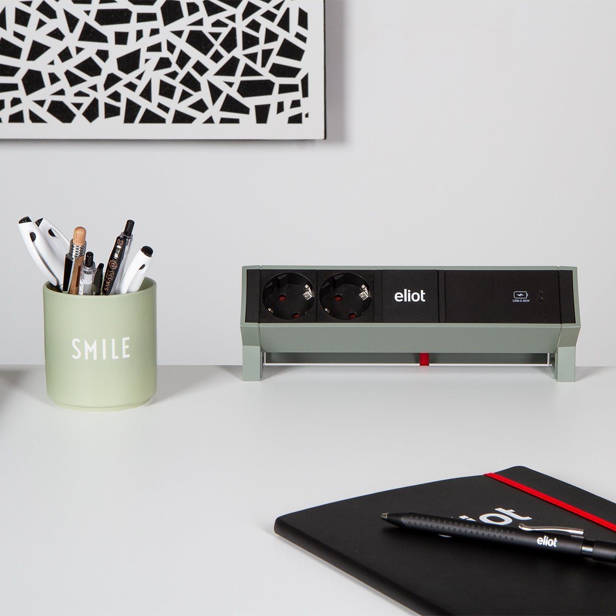 Desk Danish Green 60W Auftischsteckdose - Eliot Onlineshop