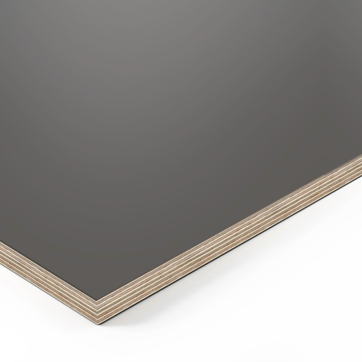 Ecke und Kante einer grauen Tischplatte auf weißem Grund