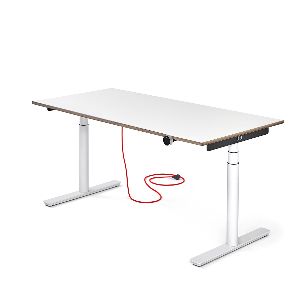 Höhenverstellbarer Schreibtisch Eliot vor weißem Hintergrund mit Multiplex Fenix Bianco Tischplatte 3/4 Ansicht